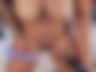 Live cam show with Natalia-Cruzz - Middle Aged on Camiplay Live