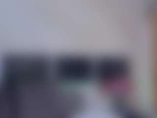 Live cam show with Natalia-Cruzz - Nipple Piercings on Hubzter Live