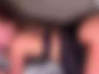 PokSumatzkuku's Live Sex Cam Show
