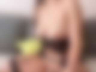 Emily's Live Sex Cam Show