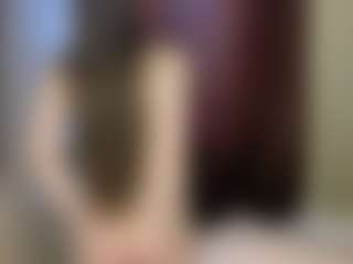 Live cam show with TynishaWilder - Brown Hair on liverealitysex.com