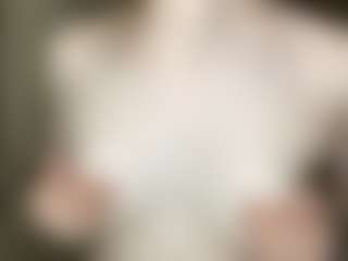 Live cam show with TynishaWilder - Camel Toe on Soda Cam