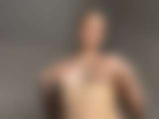 Live cam show with TynishaWilder - Athletic Teen (18+) on TeamSkeetLive