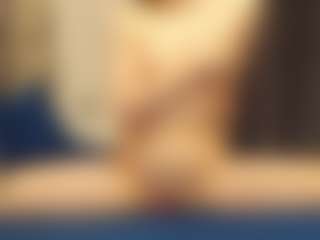 Live cam show with TynishaWilder - Average on Fling VIP Chat