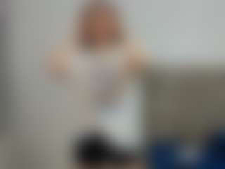Live cam show with TynishaWilder - Roleplay on Milfs Live