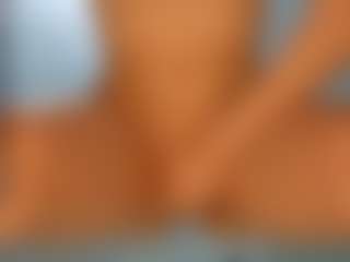 Live cam show with TynishaWilder - Average on Camsoda