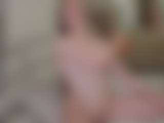 Live cam show with TynishaWilder - Blue Eyes on instabang