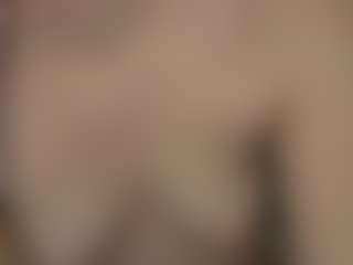 Live cam show with TynishaWilder - Camel Toe on Gym Cam Girls