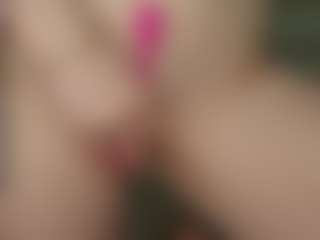 Live cam show with TynishaWilder - Young Adult on googirlz