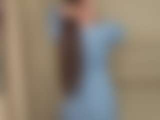 Live cam show with TynishaWilder - Solo on Camming Site