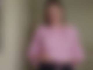 Live cam show with TynishaWilder - Cute on AdultVida.com