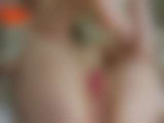Live cam show with TynishaWilder - Blue Eyes on TeamSkeetLive