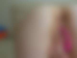 Live cam show with TynishaWilder - Oil on fuck-show.com