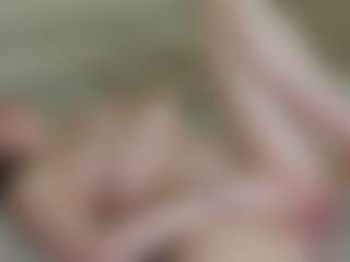 Live cam show with TynishaWilder - Average on Milfs Live