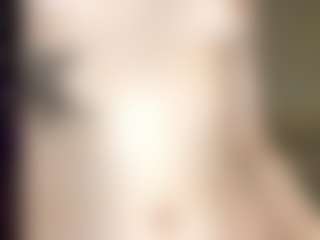Live cam show with TynishaWilder - Teen (18+) on Camsoda