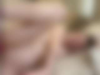 Live cam show with TynishaWilder - Blue Eyes on SpankPalCams
