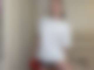 Live cam show with TynishaWilder - Athletic College on Camsoda