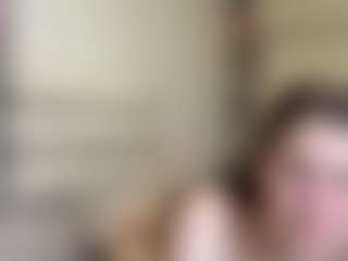 Live cam show with TynishaWilder - Brown Hair on Camsoda