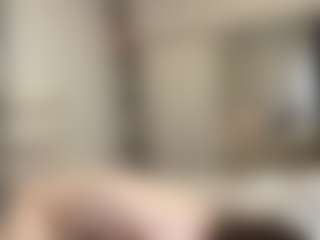 Live cam show with TynishaWilder - Camel Toe on Camsoda