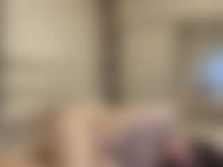 Live cam show with TynishaWilder - Foot Fetish Brown Hair on SquirtSoMuch
