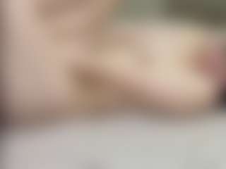 Live cam show with TynishaWilder - Foot Fetish Brown Hair on Camsoda