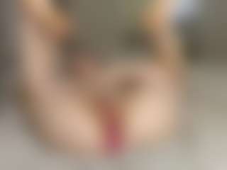 Live cam show with TynishaWilder - Camel Toe on Camiplay Live