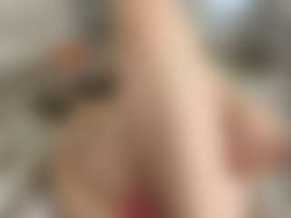 Live cam show with TynishaWilder - Asshole Brown Hair on StripNow