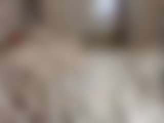 Live cam show with TynishaWilder - Squirt on madthumbs