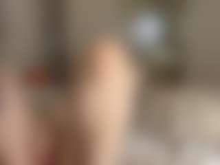 Live cam show with TynishaWilder - Ahegao on CamClone