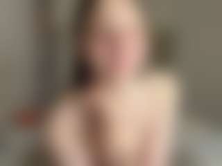 Live cam show with TynishaWilder - Striptease on https://playwithruby.com