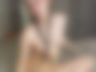 Live cam show with TynishaWilder - Dildo on Camversity