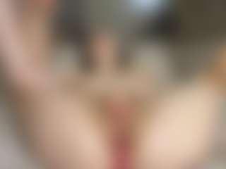Live cam show with TynishaWilder - Ahegao on StripNow