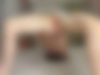 Live-Cam-Show mit TynishaWilder - Flashing auf Camsoda
