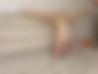 Live cam show with TynishaWilder - Big Ass on sexylive.show