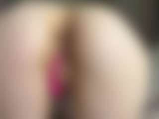 TynishaWilder's Live Sex Cam Show