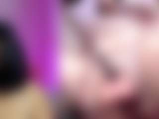 ZoeRhys's Live Sex Cam Show