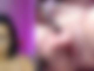ZoeRhys's Live Sex Cam Show