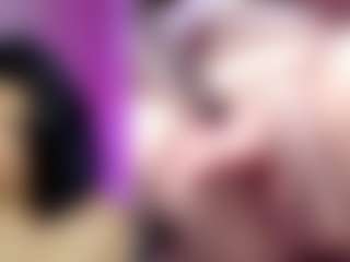 ZoeRhys's Live Sex Cam Show