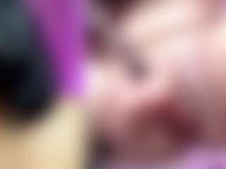 ZoeRhys's Live Sex Cam Show