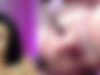 ZoeRhys's Live Sex Cam Show