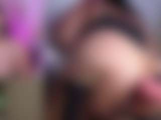 ZoeRhys's Live Sex Cam Show