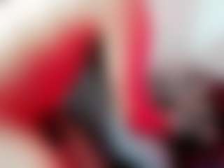 Live cam show with Alice-Yermanotta - Black Hair on SpankPalCams