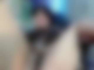 Live cam show with Alice-Yermanotta - Smoking on slutload