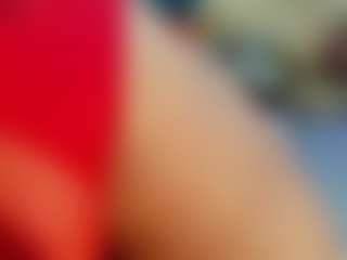 Live cam show with Alice-Yermanotta - Orgasm on Uber Horny