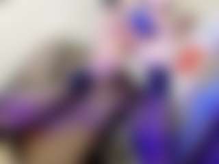 Live cam show with Alice-Yermanotta - Smoking on MyBangCams
