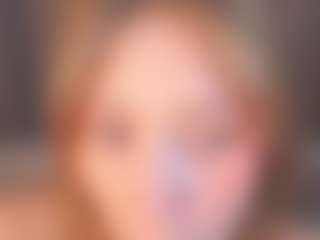 Live cam show with ElseRatz - College on SquirtSoMuch