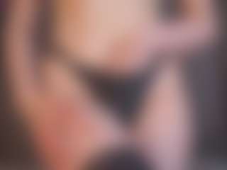 Live cam show with ElseRatz - Green Eyes on liverealitysex.com