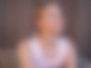 Live cam show with ElseRatz - College on Streamer API