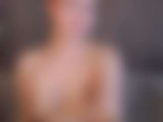 Live cam show with ElseRatz - College Big Tits on Free Soda