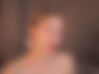 Live cam show with ElseRatz - Blonde Hair on Camsoda